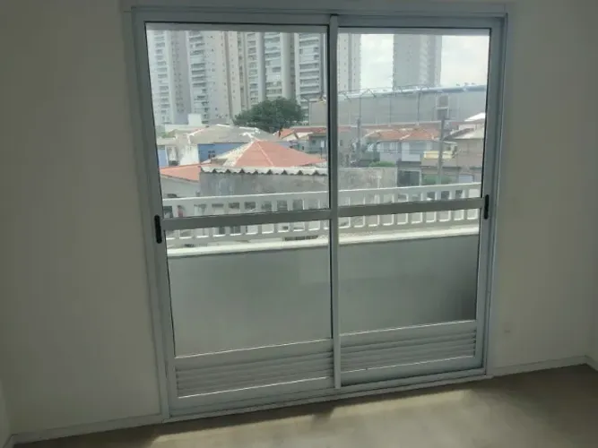 Vendo Esquadria Vidro 2m por 2,20 m - Mooca