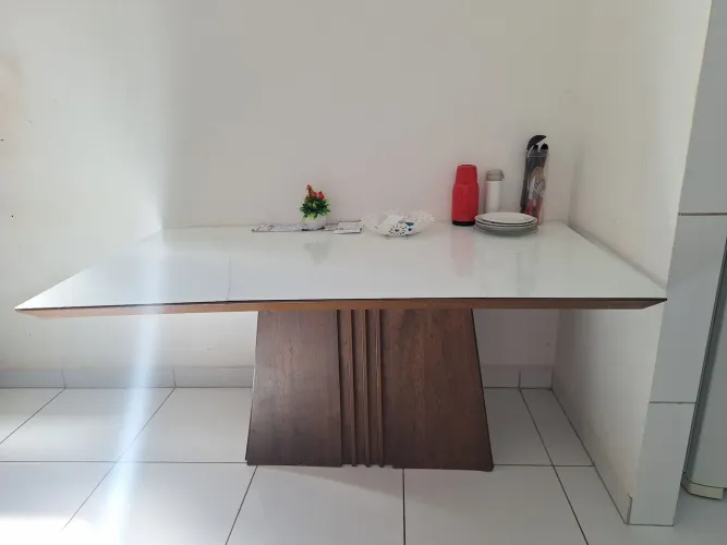 Mesa para 6 cadeiras 
