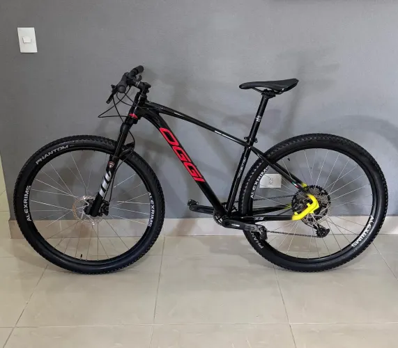 Bicicleta Oggi Big Wheel 7.3 Sram 12v suspensão Manitou com nota fiscal 