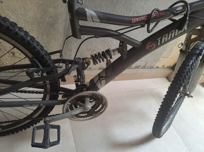 Bicicleta mountain bike