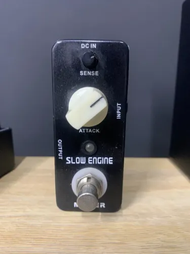 Pedal MOOER Slow Engine
