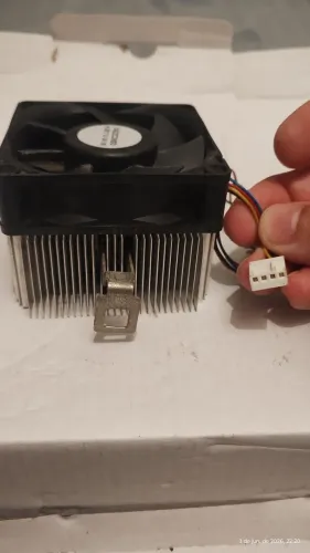 Cooler para Processador AMD Original (Soquetes AM2, AM3, AM3+, FM1, FM2)