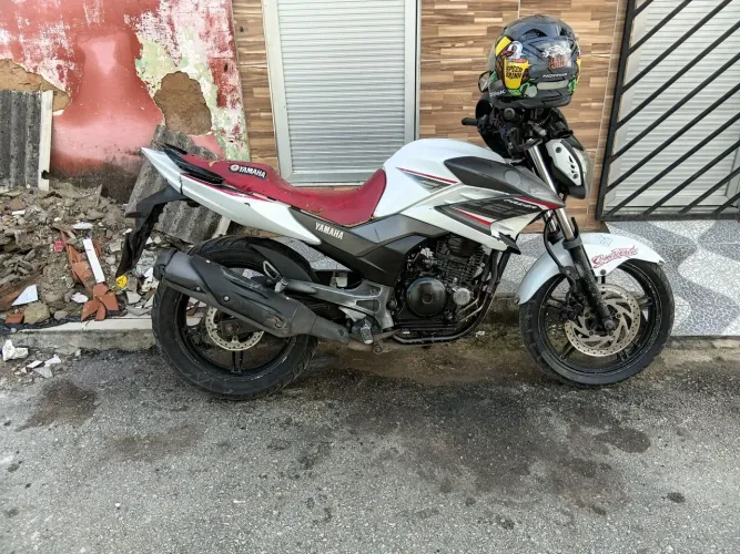 FAZER 250 2017