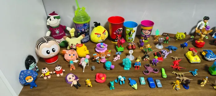 Lote brinquedos
