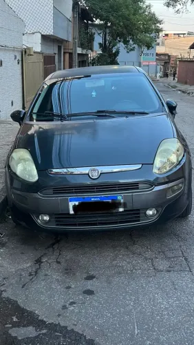 Fiat Punto Essence 1.6 Flex 16V 5P 2013
