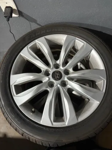 Rodas e pneus aro 18 linha Hyundai 5x114.3mm