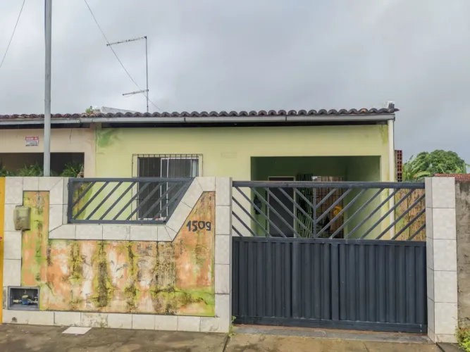 Vende se Casa em Itaporanga no Povoado Sapé
