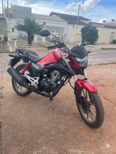 Titan 160 edição especial