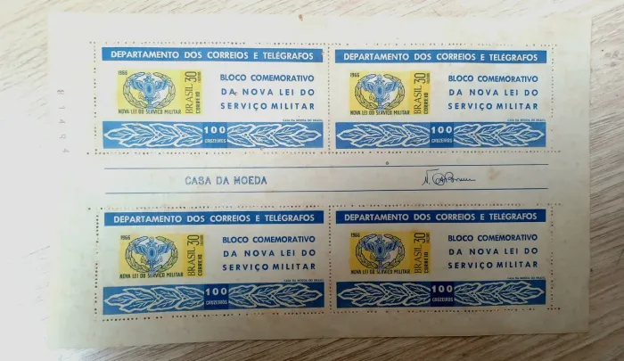 Folha Com 4 Blocos De Selos Brasil 1966 - Nova Lei Serviço Militar (RHM B-18)