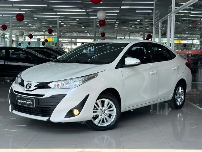 Toyota Yaris XL Sedan 1.5 Flex 16V 4P Aut. 2019