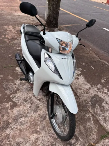 HONDA BIZ 2025 ES - À VENDA