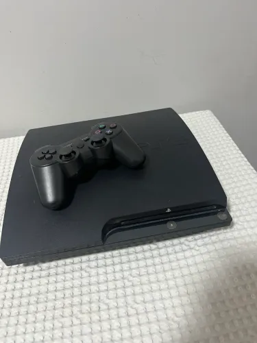 PS3 Slim Desbloqueado - Modelo japonês