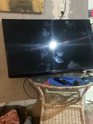 Tv para retirar peças