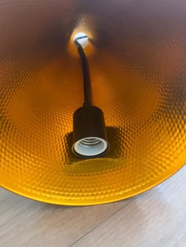 Lustre moderno preto