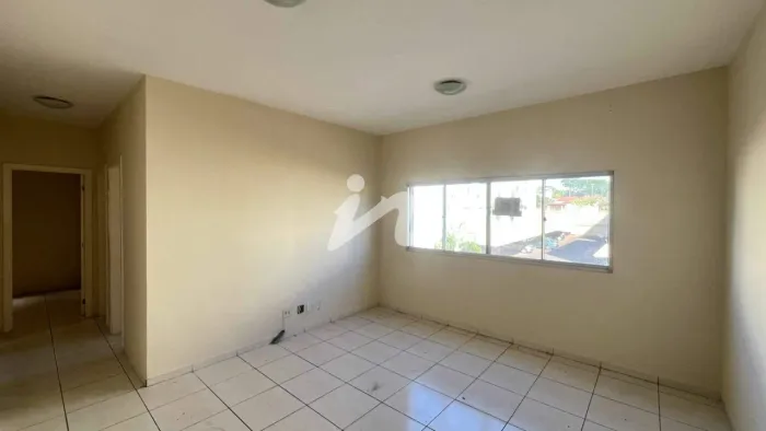 Apartamento residencial à venda com 3 quartos e varanda gourmet em Chácaras Tubalina