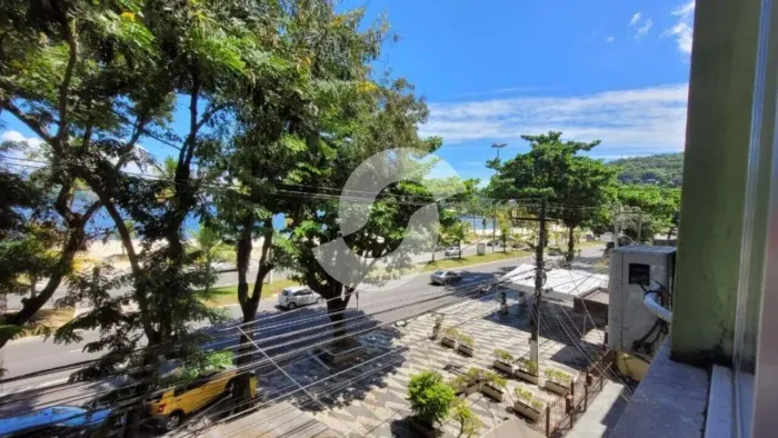 Apartamento para venda possui 124 metros quadrados com 3 quartos em São Francisco - Niteró