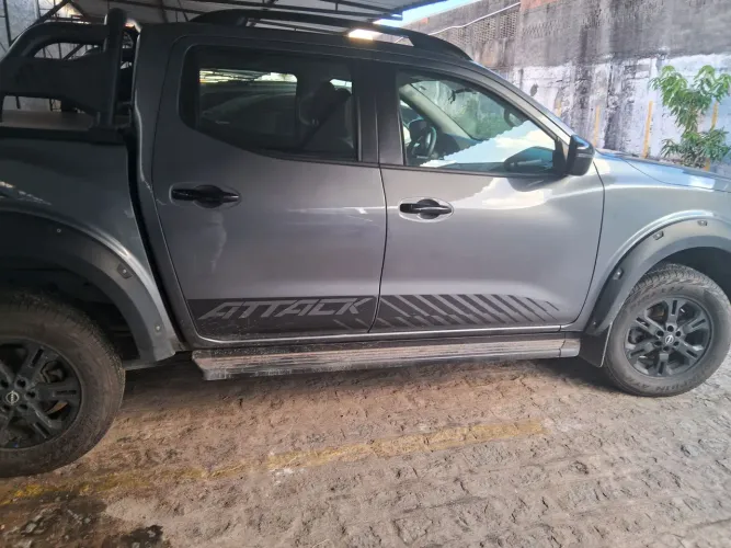 Nissan Frontier Attac.cd 4X4 2.3 Bi-TB Die. AUT 2025