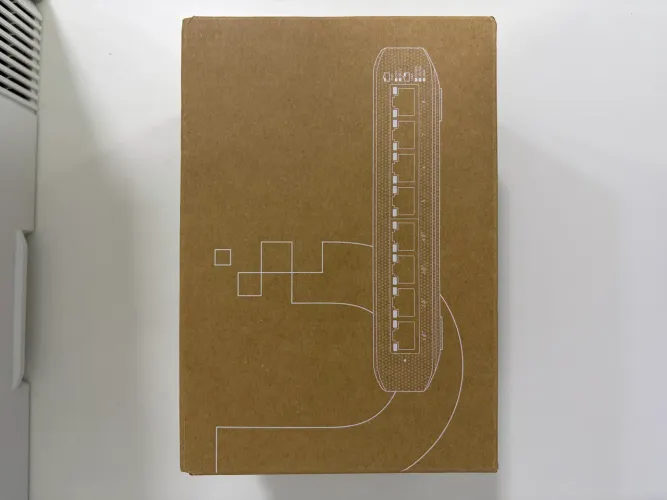 Switch 8 Portas Gigabit Ubiquiti Unifi