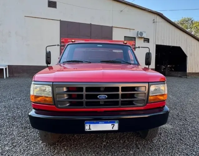 FORD F4000 3.9 - 1998
