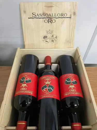 Vinho Sassoaloro oro 