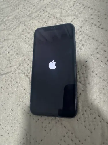 IPHONE 11 64 gb