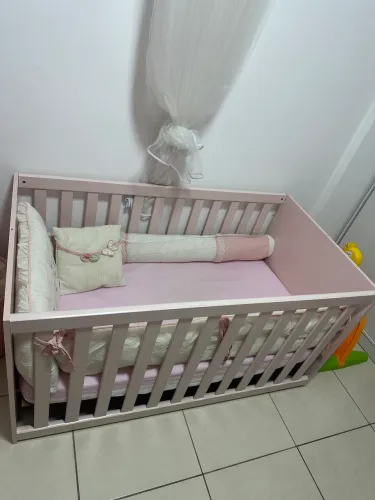 Berço com kit completo 