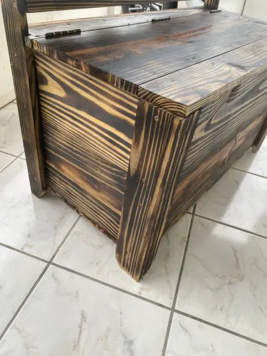 Vendo caixa para lenha, produzimos sobre encomenda, para orçamentos  watts *