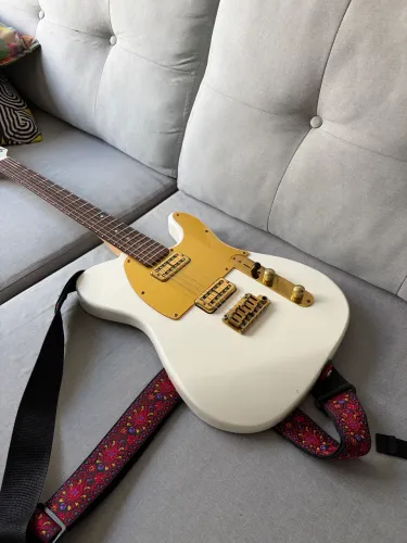 Guitarra Seizi Bonsai