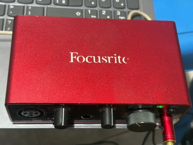 Interface Focusrite Scarlett Solo 3Gn