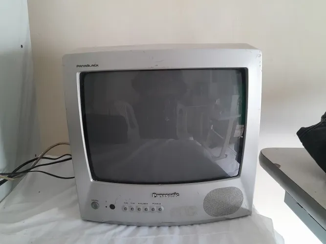 TV antiga Panasonic
