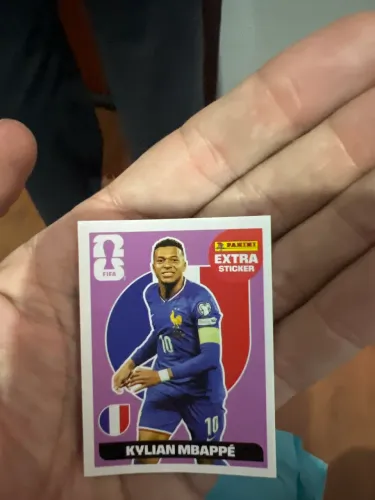 Carta extra Kylian Mbappé