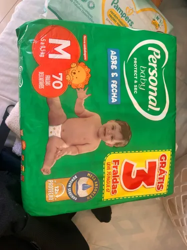 Fraldas descartáveis 