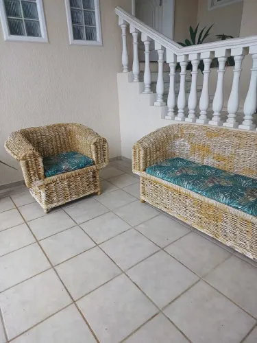 Conjunto de sofá de vime natural