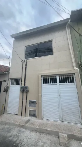 ALUGO CASA NO ITAPERI