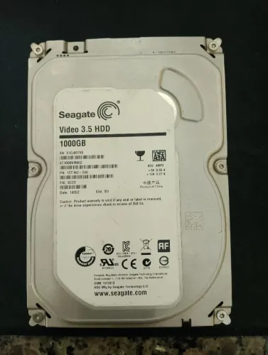 HD: Seagate 1000Gb (1TB) 3.5 HDD