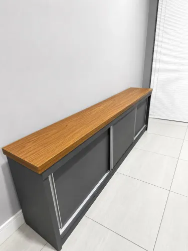Armário/Balcão Sob Medida em MDF de Alto Padrão - Excelente Estado!
