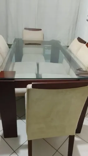 Mesa de vidro de 6 cadeiras!