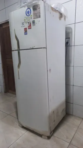 Geladeira - imperdível oferta