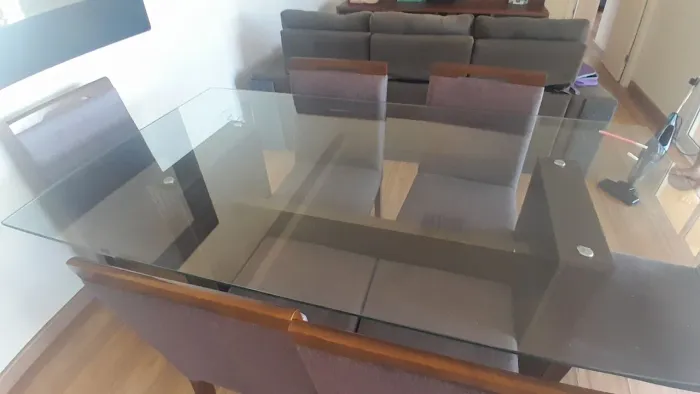 Mesa de jantar 6 cadeiras