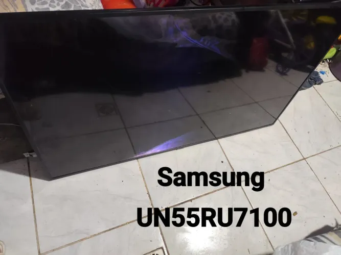 Tv Smart Samsung 55RU7100 TELA QUEBRADA 