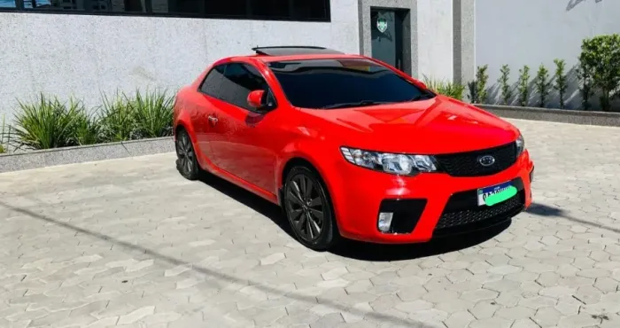 Kia Motors Cerato Koup 2.0 16V Aut. 2013