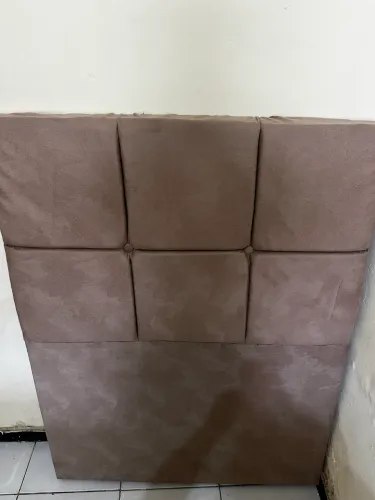 Vendo cabeceira de cama solteiro