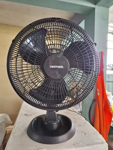 Ventisol Ventilador de Mesa 3 Velocidades <br>Modelo Vom 30cm Eco-01/127