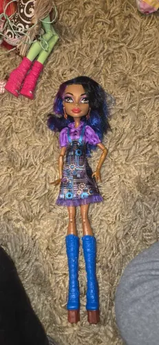 Boneca monster high Robecca steam art class original