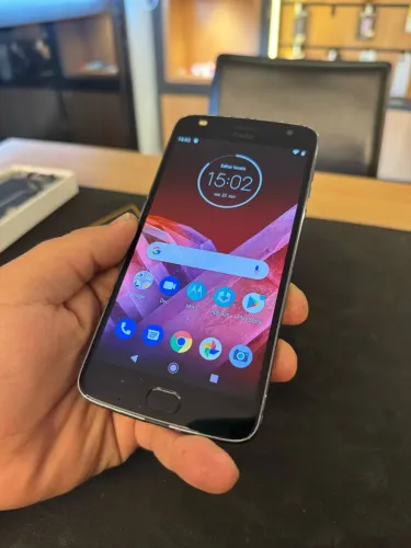 Motorola Z2 Play top pegando tudo sem avaria