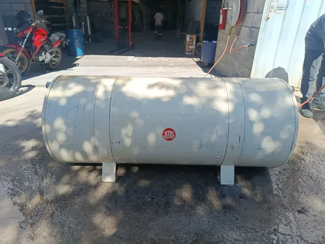 Resavatorio solar 500 litros em boa condição 1500 negociável