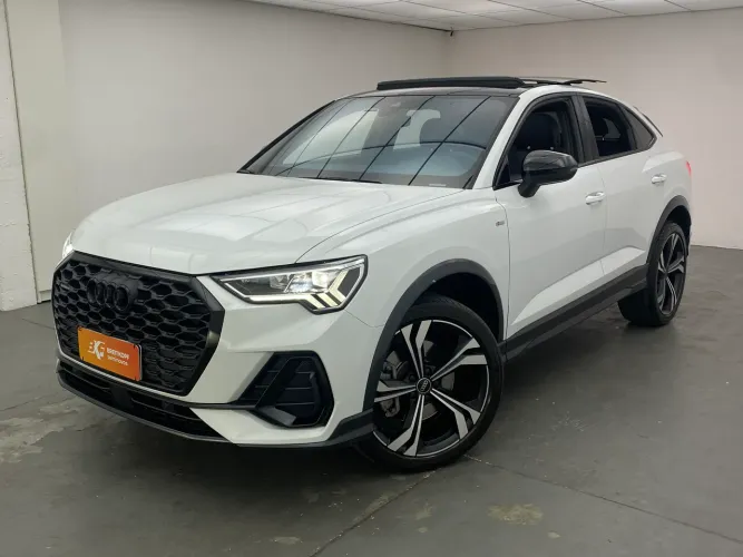 Audi Q3 Performance 2.0 TFSI Tiptr. Quattro 2024