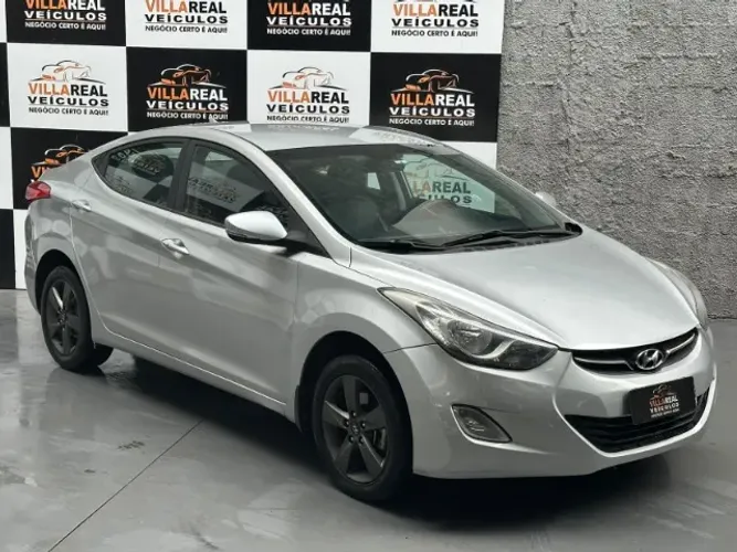 Hyundai Elantra GLS 2.0 16V Flex Aut. 2013