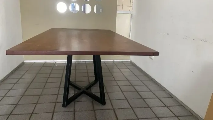 Mesa de Jantar 200x100cm Tampo Madeira Maciça Orlando Preto/Castanho