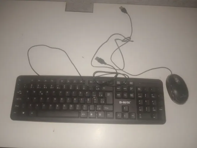 Mouse e teclado à venda